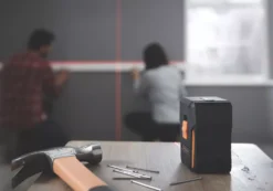 Magnusson IM0301 Red Self-Levelling Cross-Line Laser Level -Tool Shop 1119X A2