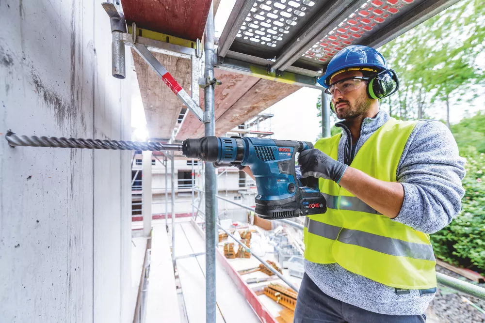 Bosch GBH 18V-36 C 6.6kg 18V 2 X 5.5Ah Li-Ion ProCORE Brushless Cordless BITURBO SDS Max Rotary Hammer 5 Bosch GBH 18V-36 C 6.6kg 18V 2 X 5.5Ah Li-Ion ProCORE Brushless Cordless BITURBO SDS Max Rotary Hammer - Image 5