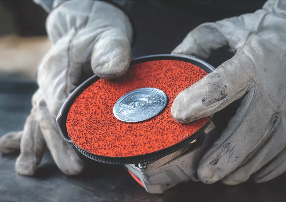 Bosch Expert R781 Prisma Fibre Discs 180 X 22.23mm 60 Grit 25 Pack 2 Bosch Expert R781 Prisma Fibre Discs 180 X 22.23mm 60 Grit 25 Pack - Image 2