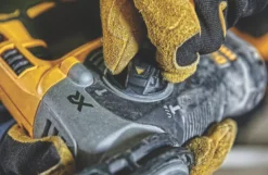 DeWalt DCH274P2-GB 3.3kg 18V 2 X 5Ah Li-Ion XR Brushless Cordless SDS-Plus Hammer Drill 12 DeWalt DCH274P2-GB 3.3kg 18V 2 X 5Ah Li-Ion XR Brushless Cordless SDS-Plus Hammer Drill -Tool Shop 473KJ A5