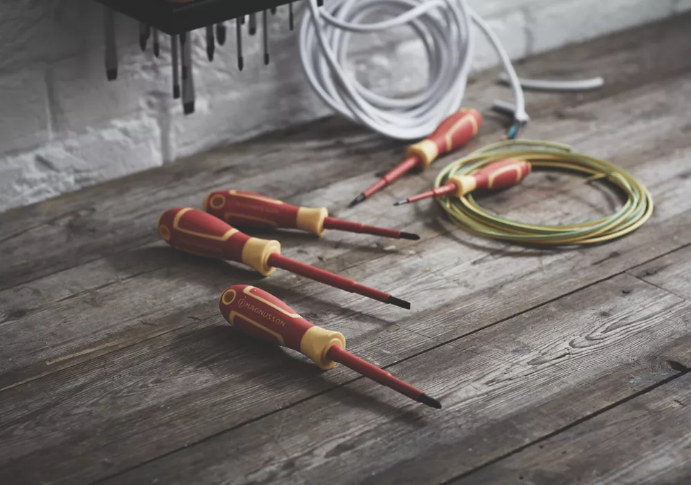 Magnusson Mixed VDE Screwdriver Set 5 Pieces 3 Magnusson Mixed VDE Screwdriver Set 5 Pieces - Image 3