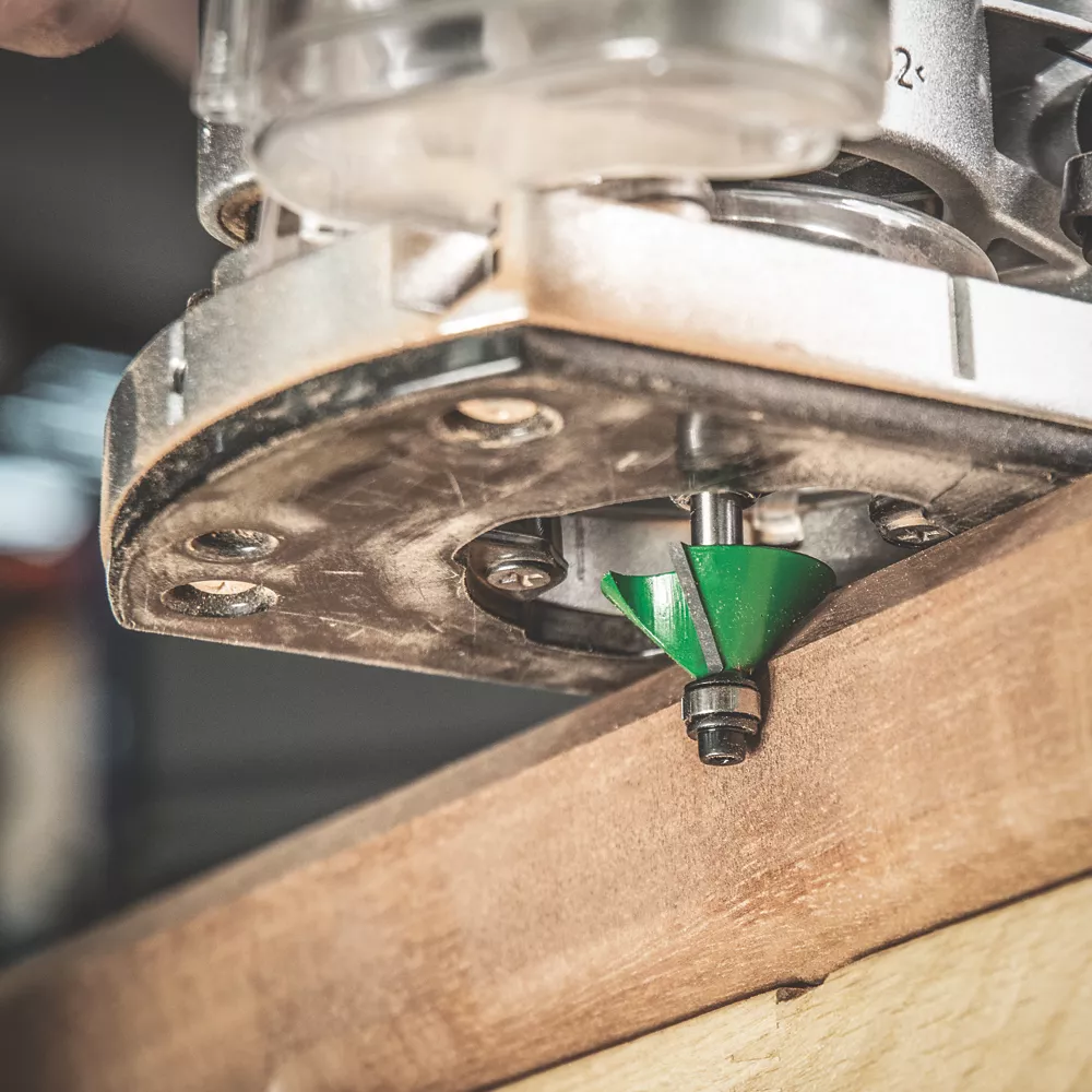 Trend C049X1/4TC 1/4" Shank Double-Flute 45° Chamfer Bearing-Guided Router Cutter 32 X 12.7mm 4 Trend C049X1/4TC 1/4" Shank Double-Flute 45° Chamfer Bearing-Guided Router Cutter 32 X 12.7mm - Image 4