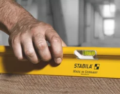 Stabila R-Type Spirit Level 72" (183cm) 9 Stabila R-Type Spirit Level 72" (183cm) -Tool Shop 606RG A3