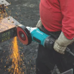 Makita GA7070X1/2 2800W 7" Electric Angle Grinder 240V -Tool Shop 610RF A6