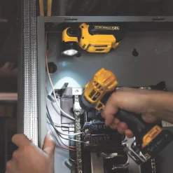 DeWalt DCL510N-XJ 12V Li-Ion XR Cordless LED Flashlight - Bare -Tool Shop 622XK A5