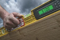 Stabila 196-2 Electronic Spirit Level 24" (60cm) -Tool Shop 689KF A4