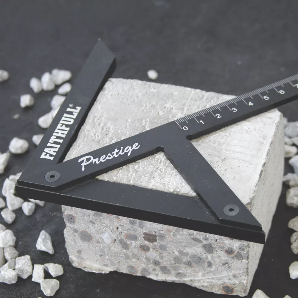 Faithfull Centre Square Finder 140mm 3 Faithfull Centre Square Finder 140mm - Image 3