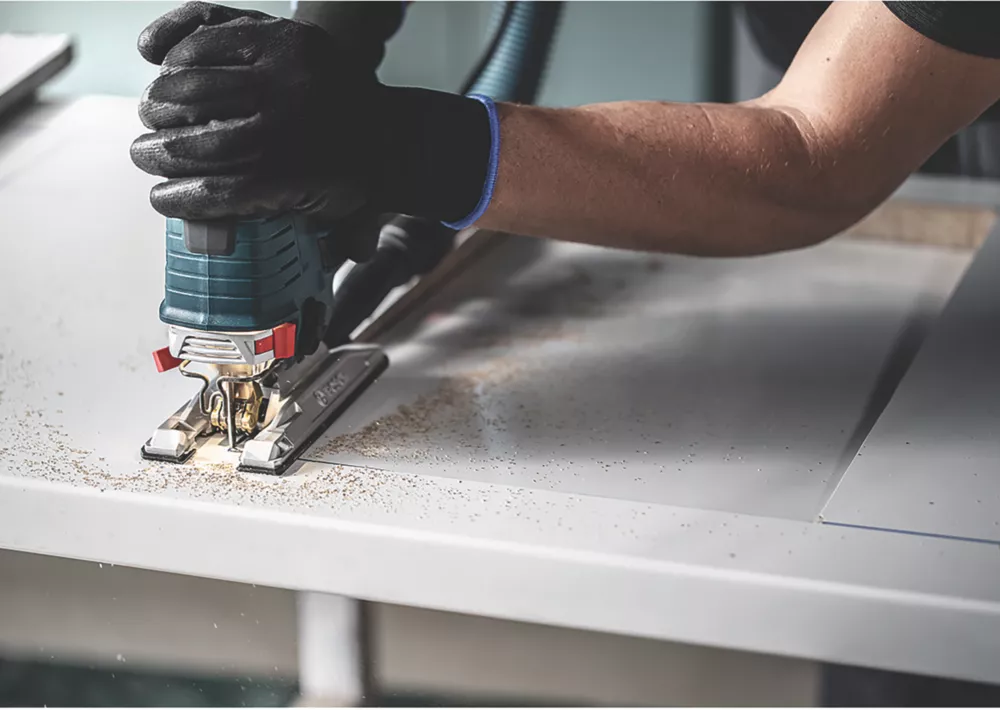 Bosch Expert T 308 BFP Wood 2-Side Jigsaw Blades 117mm 5 Pack 2 Bosch Expert T 308 BFP Wood 2-Side Jigsaw Blades 117mm 5 Pack - Image 2