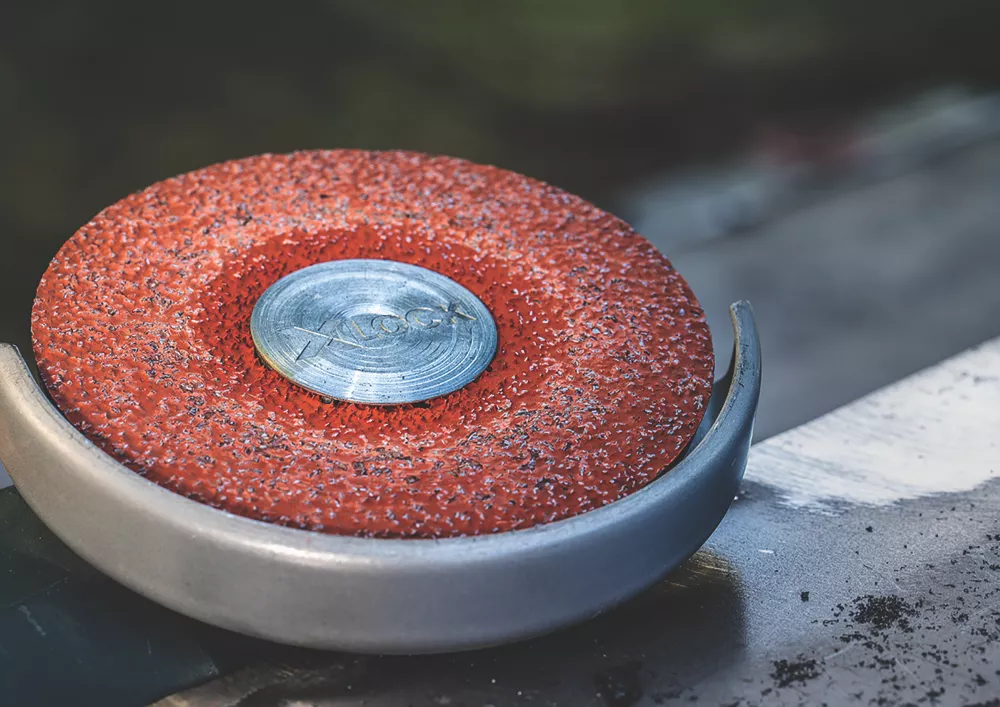 Bosch Expert R782 Prisma Fibre Discs 100 X 22.23mm 120 Grit 25 Pack 2 Bosch Expert R782 Prisma Fibre Discs 100 X 22.23mm 120 Grit 25 Pack - Image 2