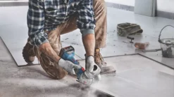 Bosch GWS 18V-7 Professional 18V Li-Ion Coolpack 5" Brushless Cordless Angle Grinder - Bare -Tool Shop 858KY A3