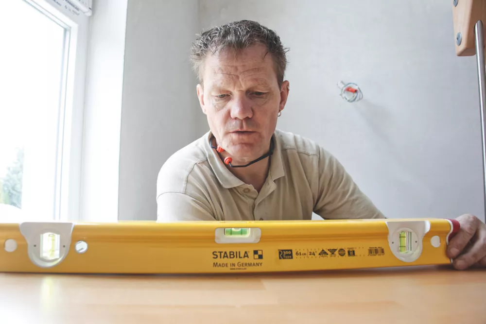 Stabila R-Type Spirit Level 24" (61cm) 3 Stabila R-Type Spirit Level 24" (61cm) - Image 3