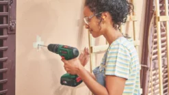 Bosch EasyImpact 18V-40 18V 2 X 2Ah Li-Ion Power For All Cordless Combi Drill -Tool Shop 893KK A2