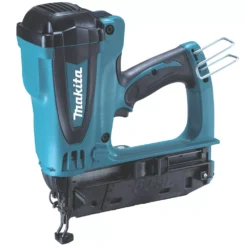 Makita GF600SE 65mm 7.2V 2 X 1.0Ah Li-Ion Second Fix Cordless Gas Nail Gun