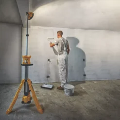 DeWalt DCL079-XJ 2.2m 18V Li-Ion XR Cordless LED Tripod Light - Bare -Tool Shop 945HP A5